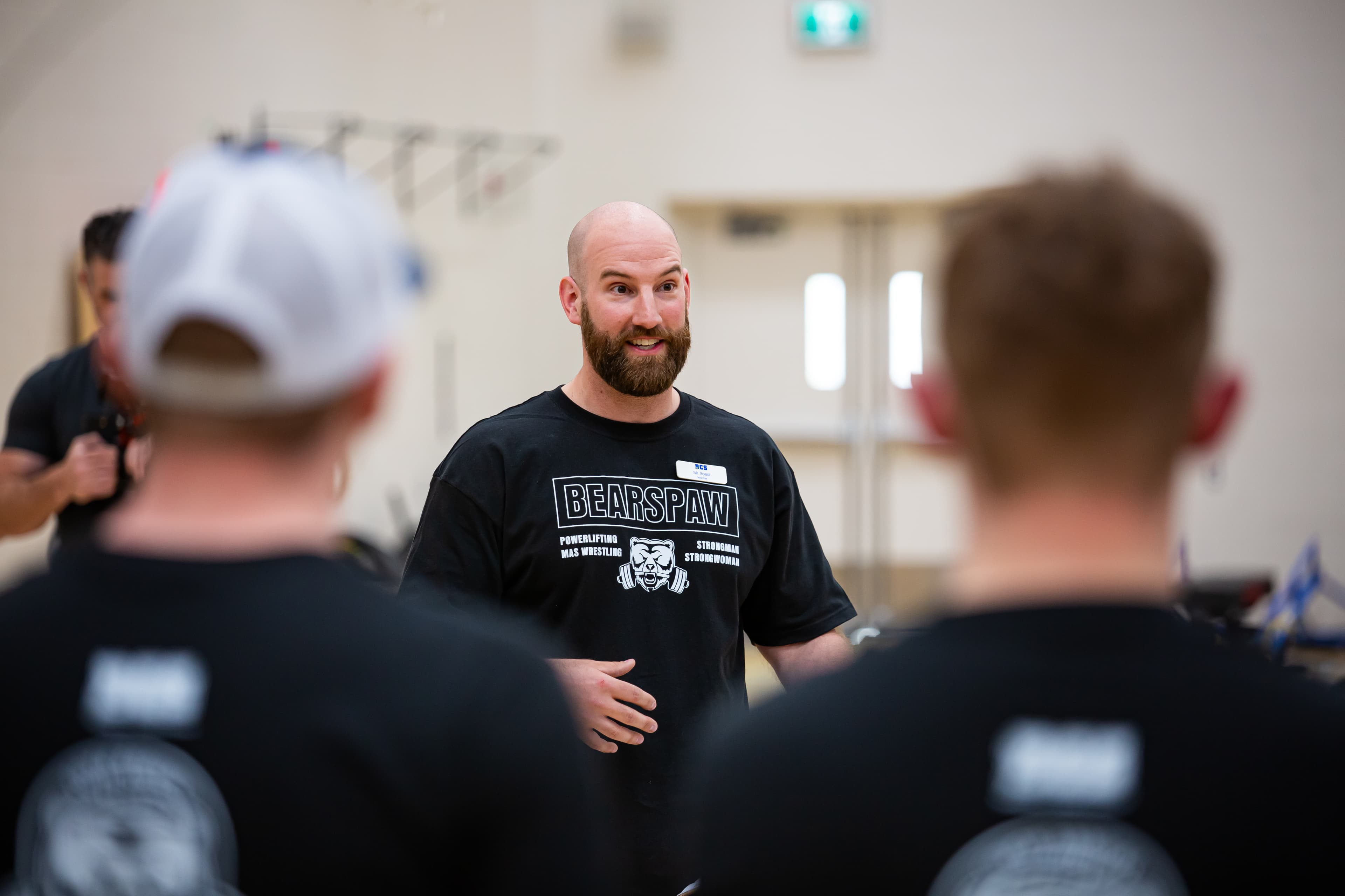 Jesse explaining a training session